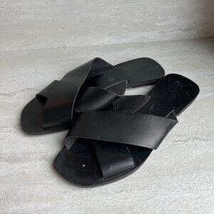 Seychelles total relaxation sandals cross strap black leather size 6